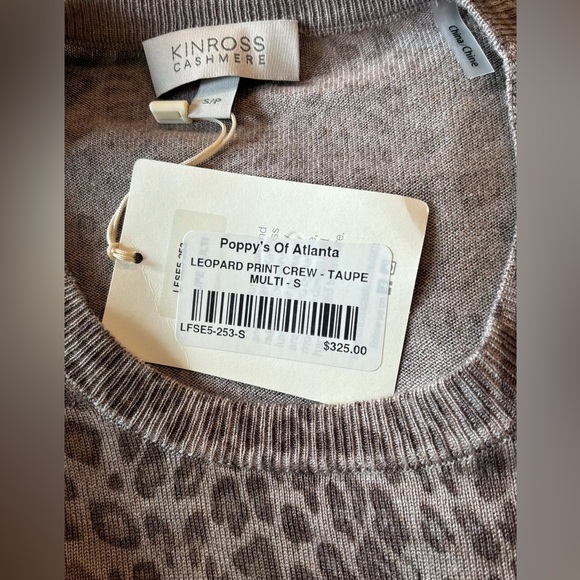 Kinross Leopard Print Sweater - NWT! - Picture 5 of 5